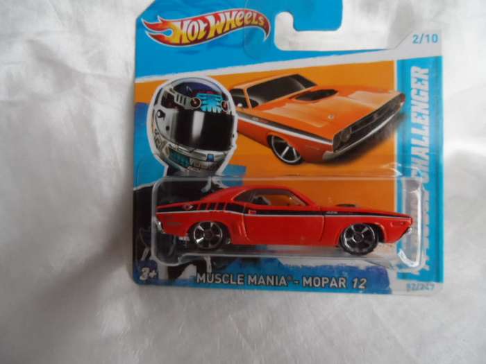HOT WHEELS MUSCLE MANIA MOPAR `12 82/247, `71 DODGE CHALLENGER 2/10  [m47]