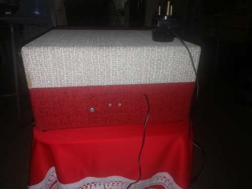 Gallo protable Radio and Record Player (Teppaz) in good working order (AC/DC conversion done)