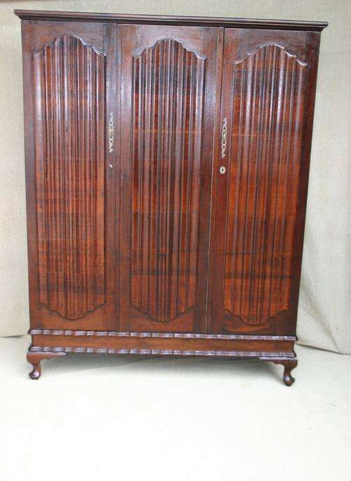 3 Door Queen Ann  Imboya wardrobe> 1.36 m x 54cm x 1.82m High