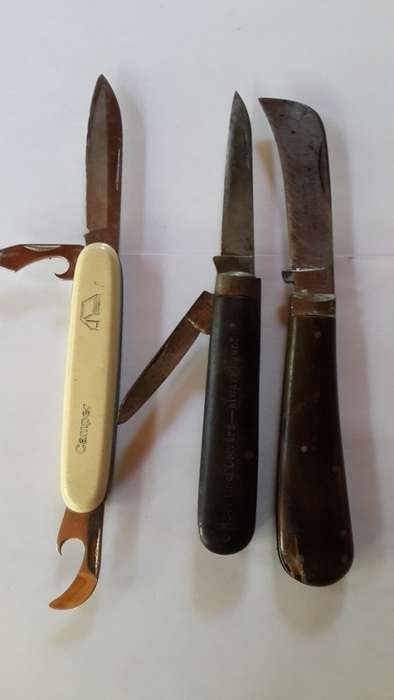 Old Hand made fixed Blade Knife, PLUS 3 Old Pocket Knives-Collectable