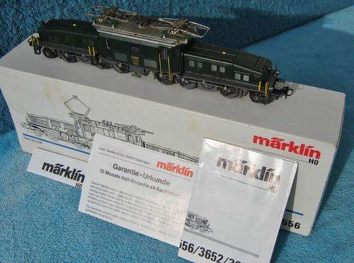 Marklin HO gauge Swiss Crocodile (Green) Locomotive No. 3556