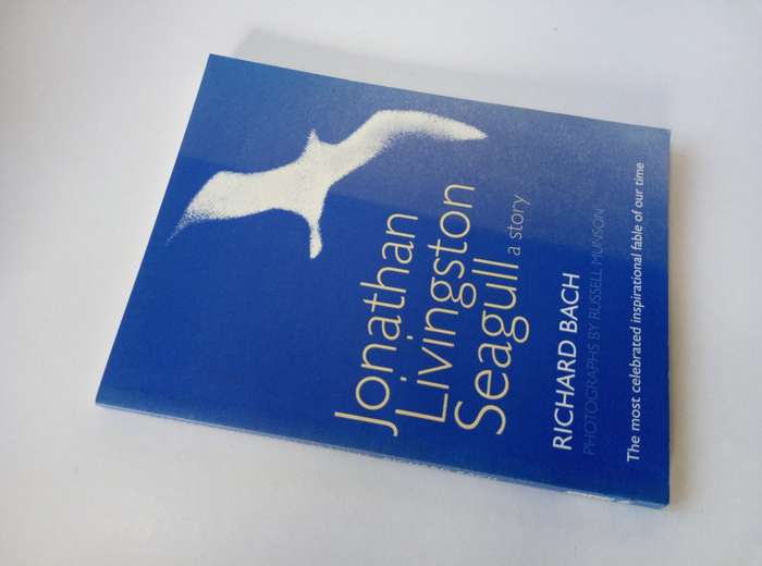 Jonathan Livingston Seagull, by Richard Bach. Photographs by Russell Munson. HarperElement 2003