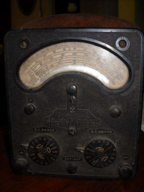 VERY OLD UNIVERSAL AVOMETER