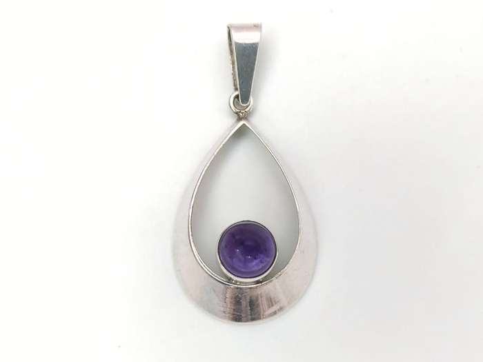Modernist Scandinavian sterling silver & amethyst pendant by Kultaseppa Salovaara Finland
