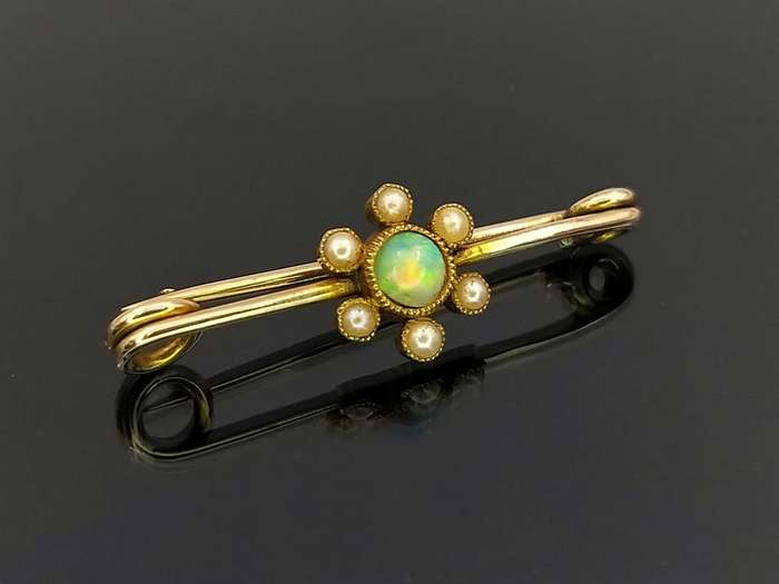 Antique opal and seed pearl flower brooch (set in 9ct gold)