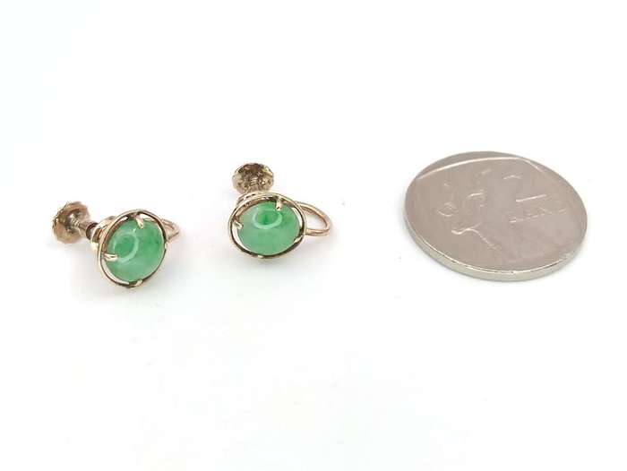 Vintage 14ct gold & green jade earrings
