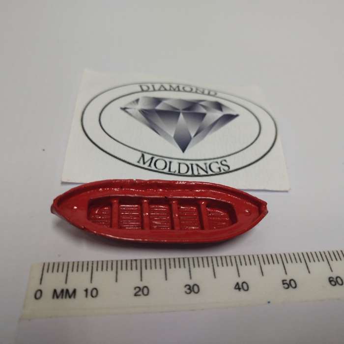Model Trains HO - Boat Medium (Red) - 49mm x 17mm x 7mm