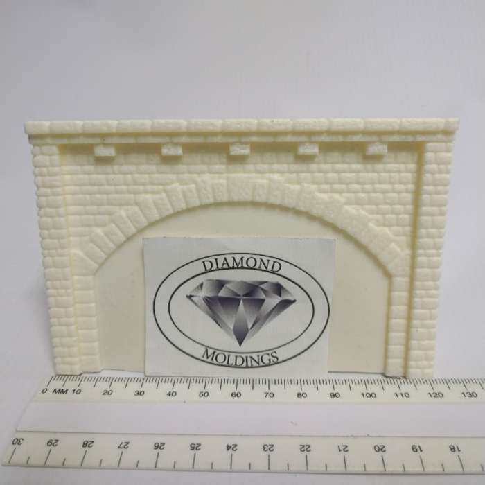 Model Trains HO - Retaining Wall - 120mm x 8mm x 80mm
