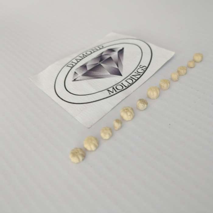 Model Trains N Scale - Pumpkins Cream (x12 pack) - 5mm diameter x 3mm