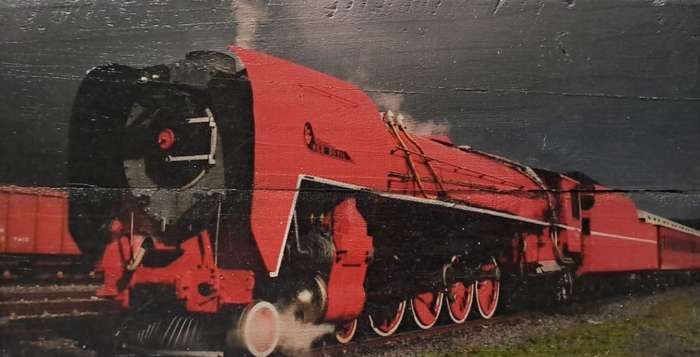 Trains - New Red Devil - Pallet Wood Plaque - Wall Art - UV printed. 375mm x 197mm x 33mm