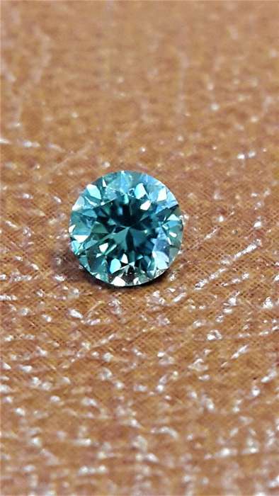 Moissonite1.00Ct Blue Round Brilliant Cut