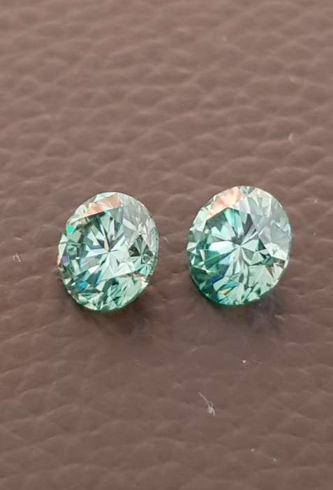2 x Moissanite Fancy Green Round Cut 2.12ct TCW 4.24
