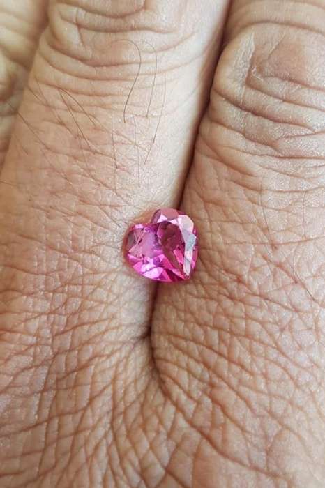2.10Ct. Hot Pink Topaz Brazil Heart Shape