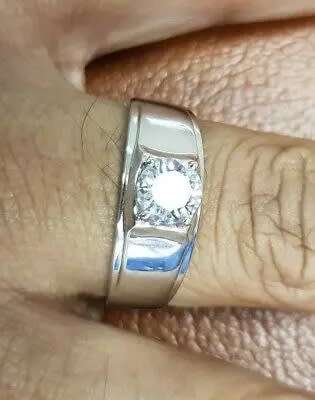 1.00Carat Moissanite Mens**GRA Certified**  VVSI/D  Ring in Sterling Silver