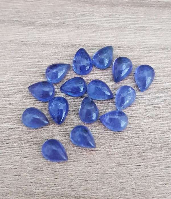 Purplish Blue Tanzanite 1Pcs Pear Cabochon 7x5MM. Ravishing Colour & Full Fire!