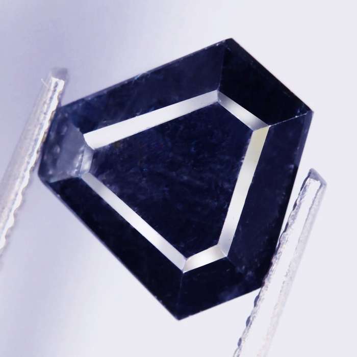4.83Ct.  Sapphire Blue Fancy Australia Precious Gem Normal Heated Natural