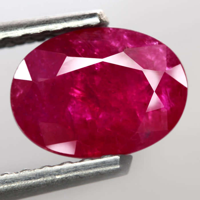 1.04Ct. Ruby Red Oval **Winza**,Tanzania Precious Gem Ravishing Colour Normal Heated