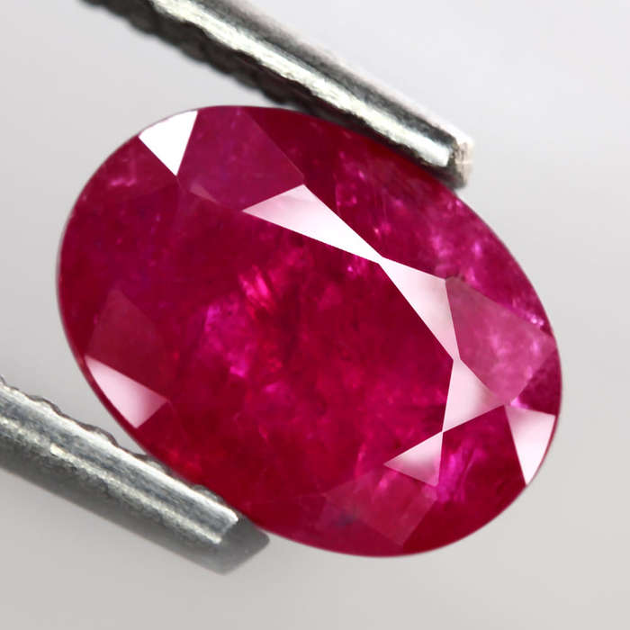 1.04Ct. Ruby Red Oval **Winza**,Tanzania Precious Gem Ravishing Colour Normal Heated