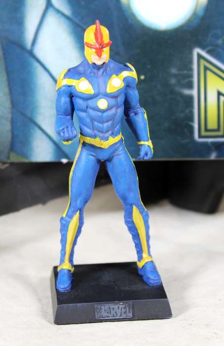 Classic Marvel collection - lead, hand painted figurine with book - Nova