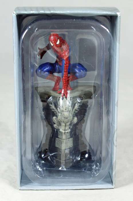Subscriber exclusive - Red costume Spider Man