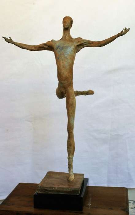 Maureen Quin - Male Ballet Dancer