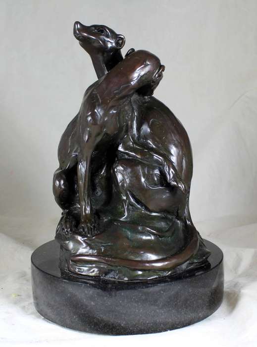 Llewellyn Davies - Meerkat Sculpture - Bronze - Investment art!! Bid now!