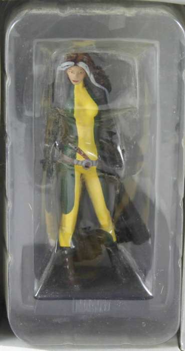 Classic Marvel collection - lead, hand painted figurine with book - Rogue