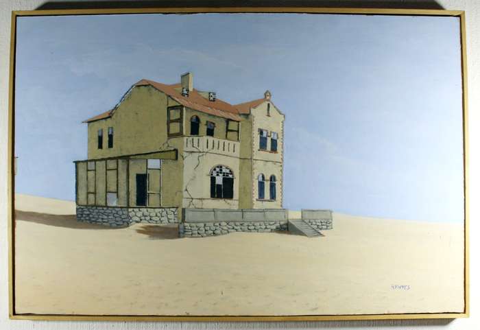 Russel Hawyes - Abanded house in the desert