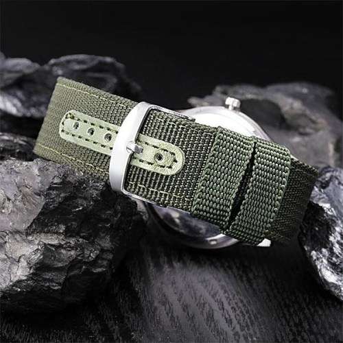 SOKI Quartz Watch with Date Canvas Strap Band Round Dial