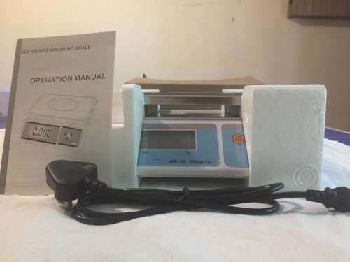 FOOD SCALE - ADAMS WS 30 - NEVER USED - Ideal for both restaurant and domestic applications