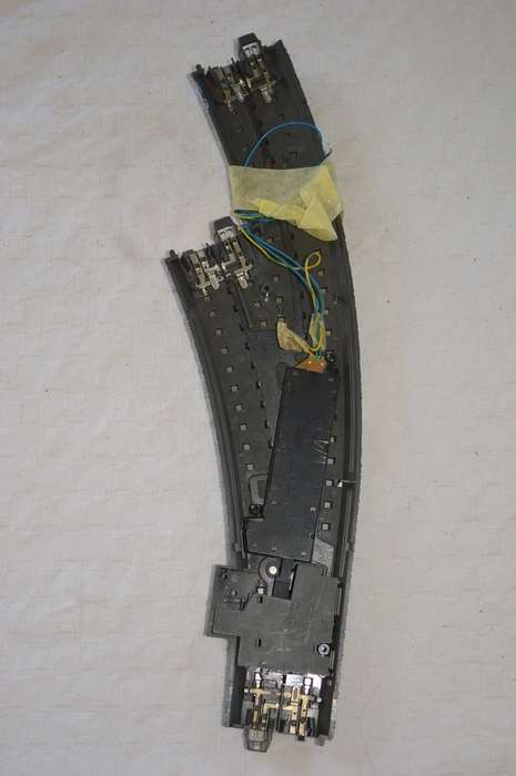 marklin ho 24671 LEFT turn out WITH SWITCH