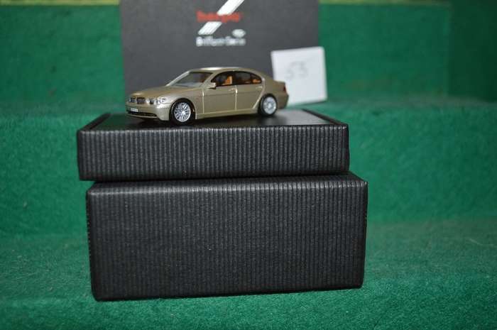 HERPA 101417 BMW 7er Limosine Brilant (Diamond) series 1/87