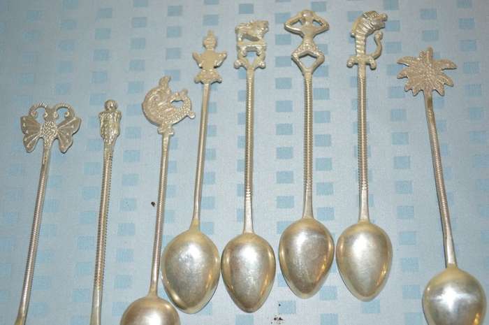 set of 8 apostle like spoons various silver plated unusual