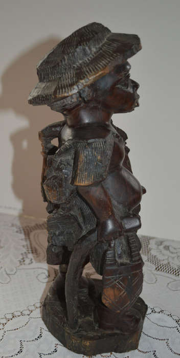 Traditional hand carved Malawian fisherman very niceley detailed 40cm
