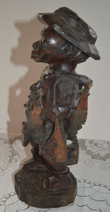 Traditional hand carved Malawian fisherman very niceley detailed 40cm