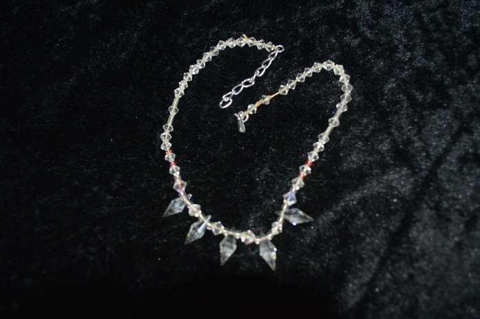 Vintage stunning sparkly chrystal necklace