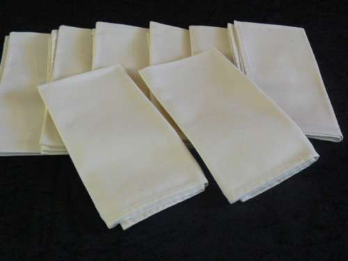 8 X VINTAGE COTTON NAPPKINS cream color