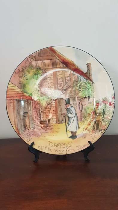 Royal Doulton  stunning graffers D4210