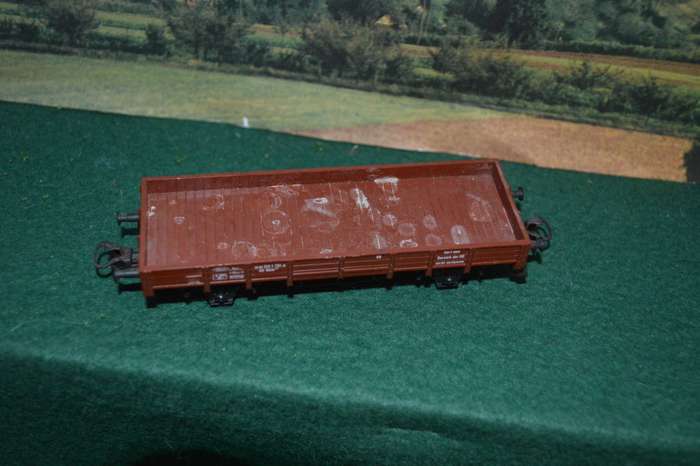 marklin HO low side open good carrier 20 80 323 1 791 some glue on bed