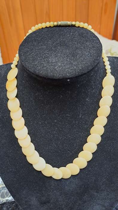 Vintage bone disc choker necklace