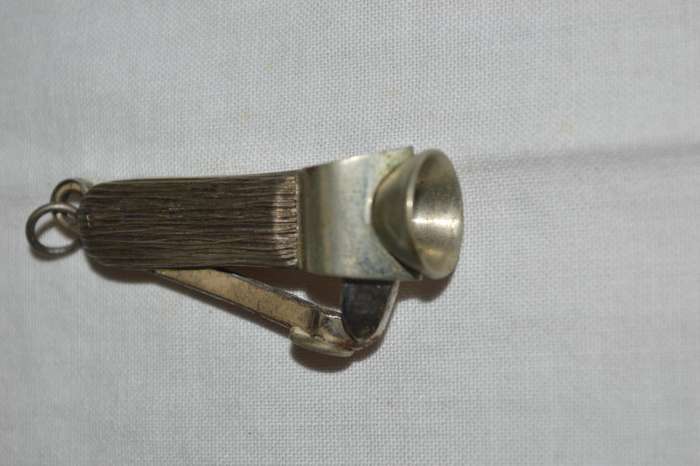 Vintage FOB chain cigar cutter