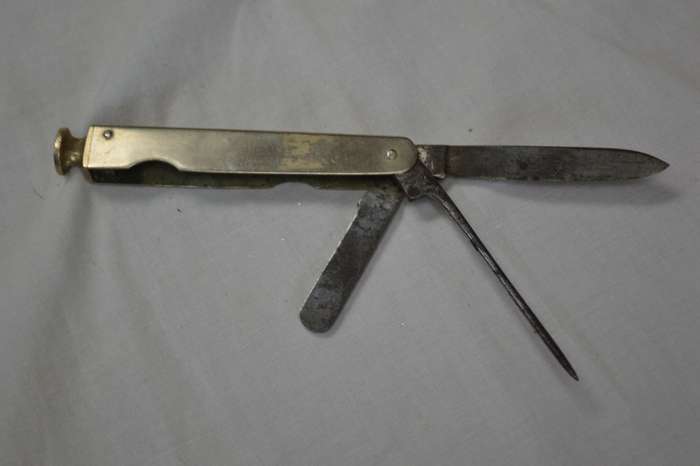 Vintage Sheffield England Taylor Eye Witness pipe knife