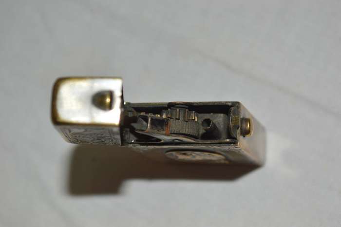Original Imperator Austrian R.L Pat Ang Drg lighter ca 1920`s