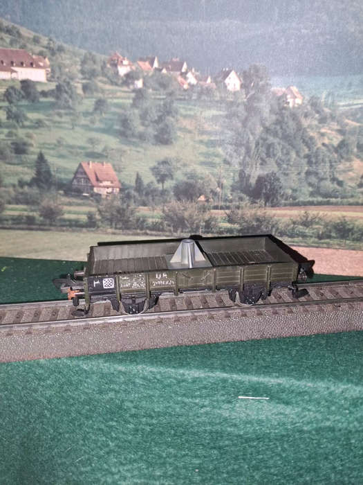Fleischmann HO  461024 low sided carrier