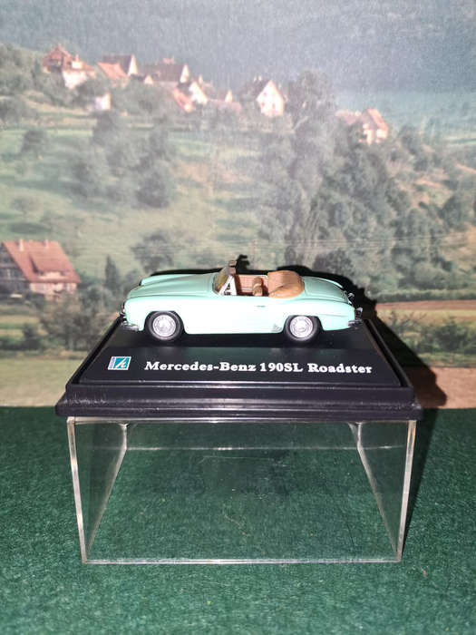Hongwell HO Mercedes Benz 190SL Raodster new boxed