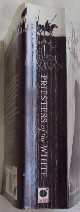 Priestess of the White Trudi Canavan (Age of Five 1)