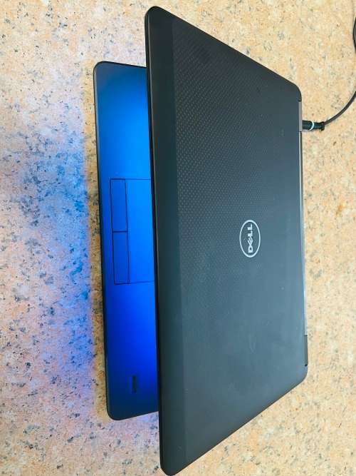 Dell Latitude E7450 Laptop - Touchscreen - Intel Core i7 vPro - 16GB RAM - 1TB SSD FREE 64GB Stick