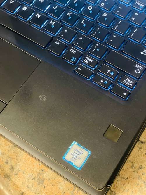 Dell Latitude Laptop E7280 - Intel Core i7 - 16GB RAM - 256GB SSD ~Free 16GB Memory Stick