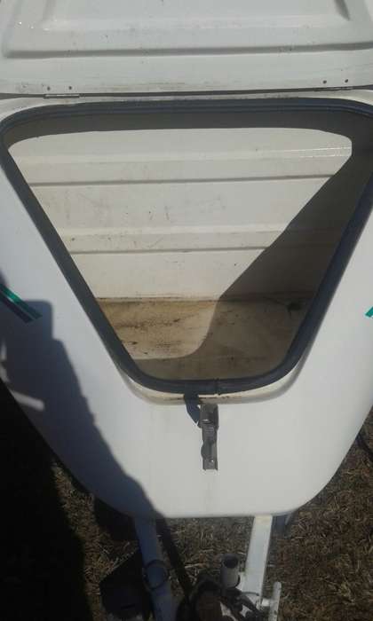 Glider trailer.Sparewheel included.No paperwork.Needs new shocks on canopy.Collection only.