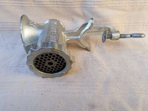 PARTS OF THIS LOVER MINCER MADE IN CHINA